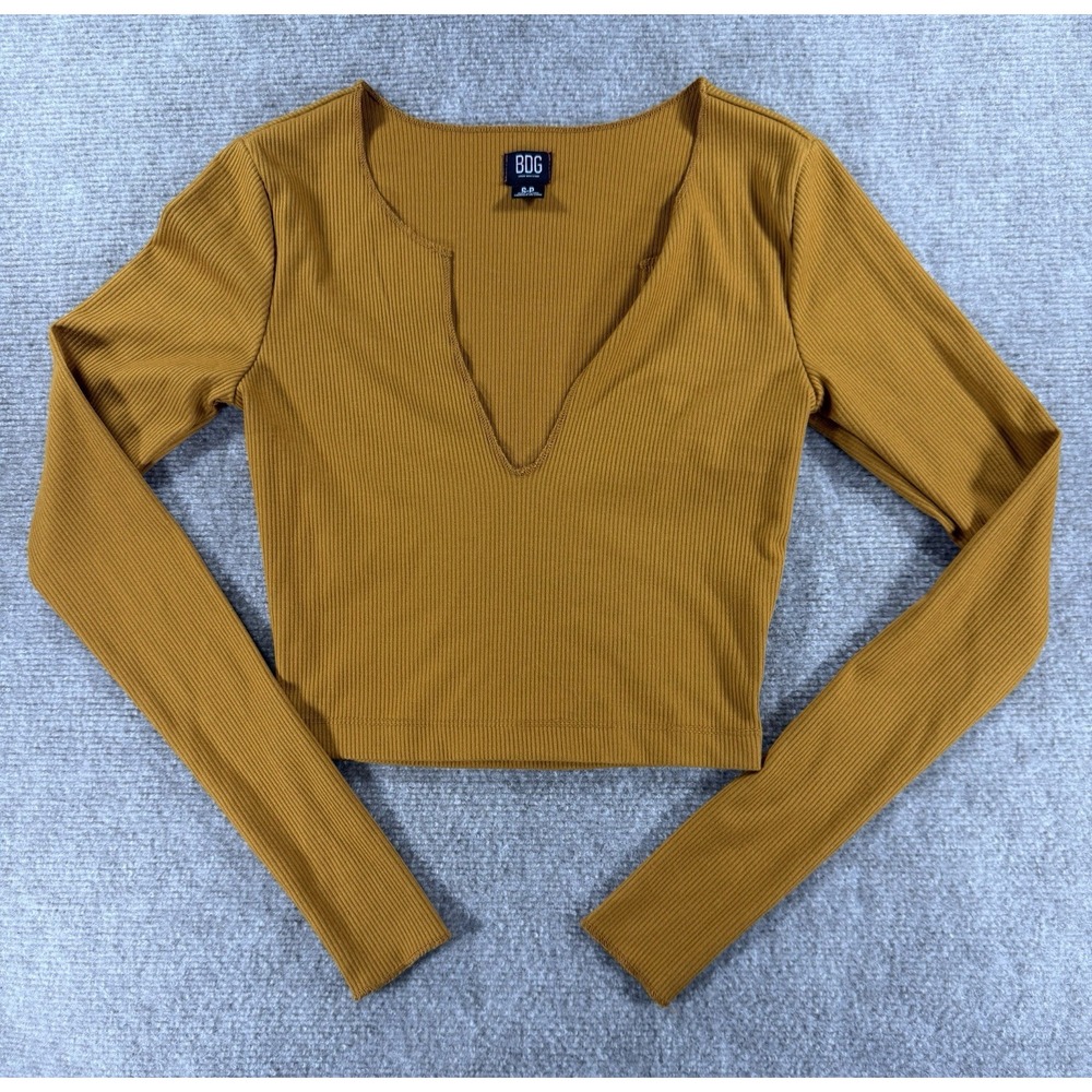 BDG Urban Outfitters Mustard Ribbed‎ Long Sleeve Notch V-Neck Crop Top Size S